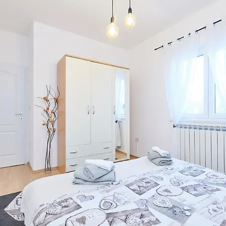 In Umag/istrien 37008 Appartamento Murine
